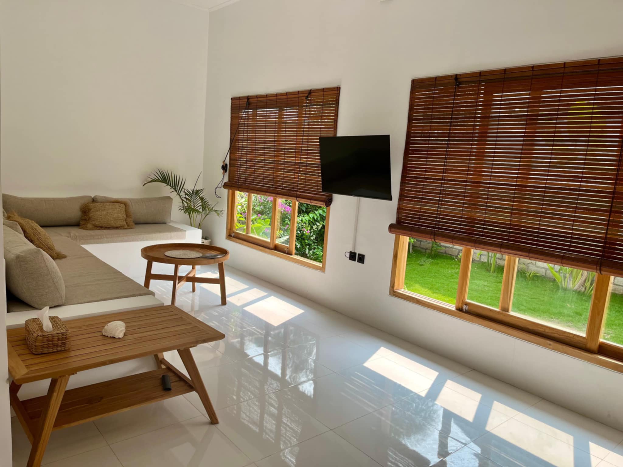 Lombok Stay 28 — Spacious Two-Bedroom Home property photo 4