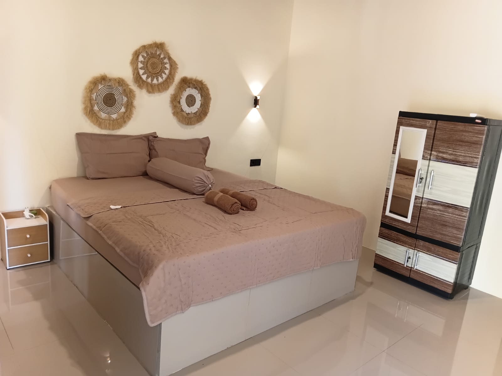 Lombok Stay 33 — Cozy Central Kuta Homestay property photo 3